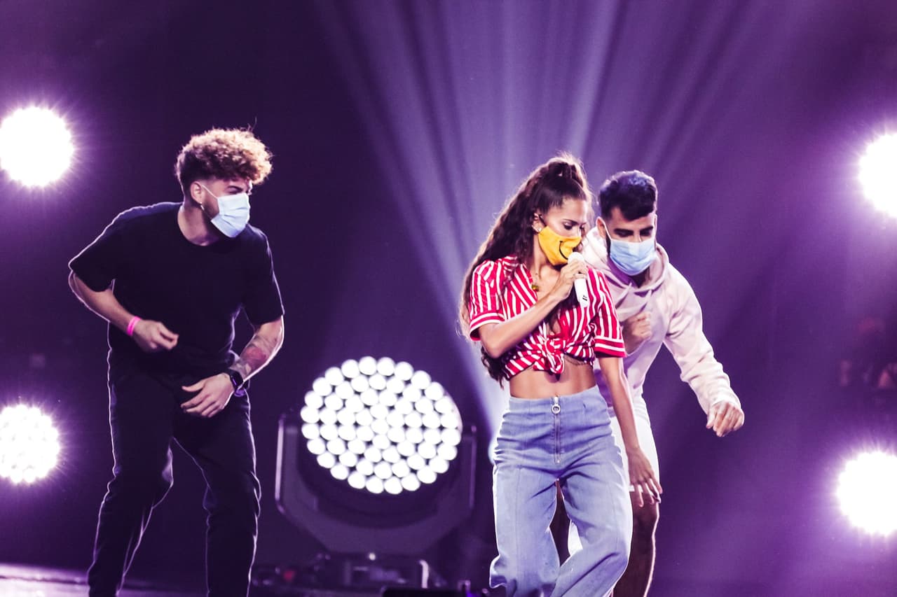 <b>Greeicy Rendón</b> voló de Colombia a Miami solo para estar presente en este performance dedicado a Selena.