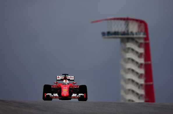 Los pilotos de la Fórmula 1 comenzaron los primeros ciclos de práctica del Gran Premio del Circuito de Las Américas en Austin a pesar de la alerta de fuertes tormentas.