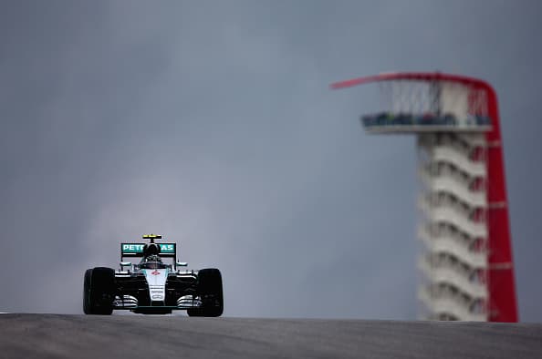 Los pilotos de la Fórmula 1 comenzaron los primeros ciclos de práctica del Gran Premio del Circuito de Las Américas en Austin a pesar de la alerta de fuertes tormentas.