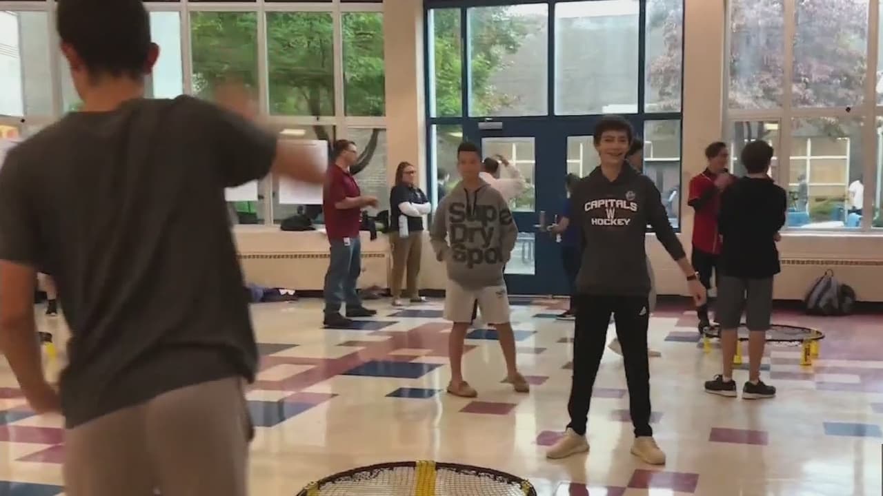 El condado Montgomery instalará 26 centros de bienestar en secundarias para beneficio de hispanos