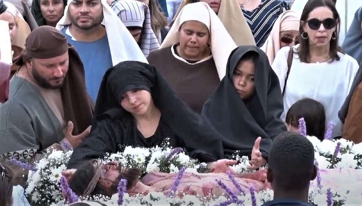 Procesión del santo entierro y otras 5 actividades de Semana Santa en distintos pueblos de la Isla