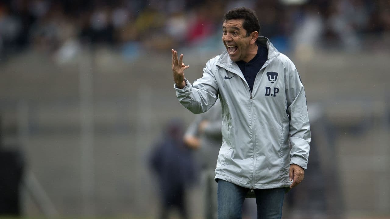 Pumas permanece como líder del Apertura 2018 por, literalmente, centímetros