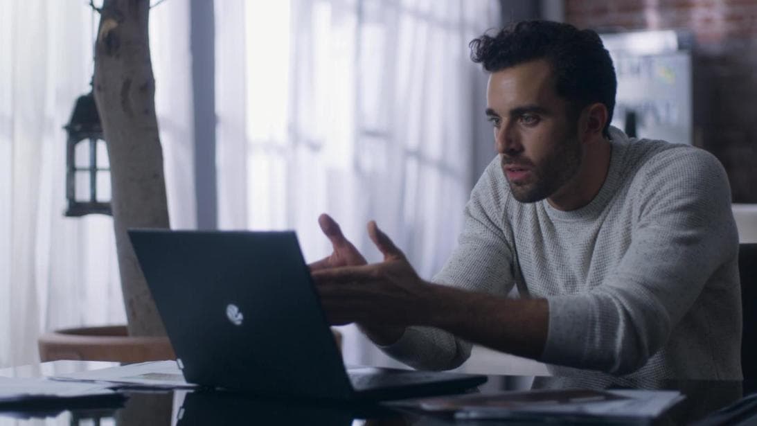 José Pablo Minor realizó su más reciente participación en las telenovelas con
<b><a href="https://www.univision.com/shows/cuna-de-lobos/en-fotos-miguel-terranova-estuvo-a-punto-de-impedir-la-boda-de-alejandro-con-leonora-fotos" target="_blank">Cuna de Lobos</a>,</b> en donde trabajó junto a Diego Amozurrutia, Paulette Hernández y Paz Vega.