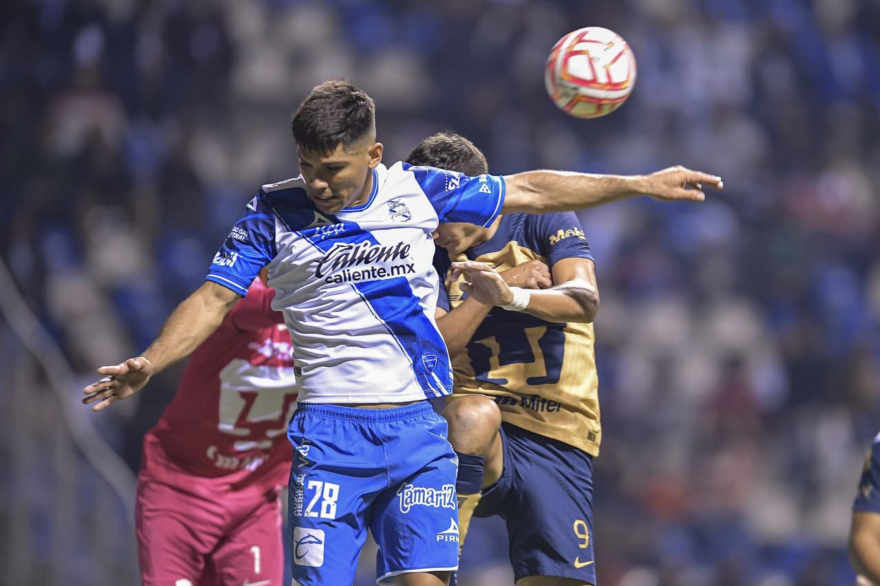 Puebla derrotó a Pumas para asegurar su lugar en el repechaje, mientras que los universitarios tienen cero posibilidades de entrar a Liguilla. Un golazo de Jordi Cortizo a los seis minutos y un autogol de Nicolás Freire a la medirá hora del primer tiempo sentenciaron a los Pumas de Lillini.