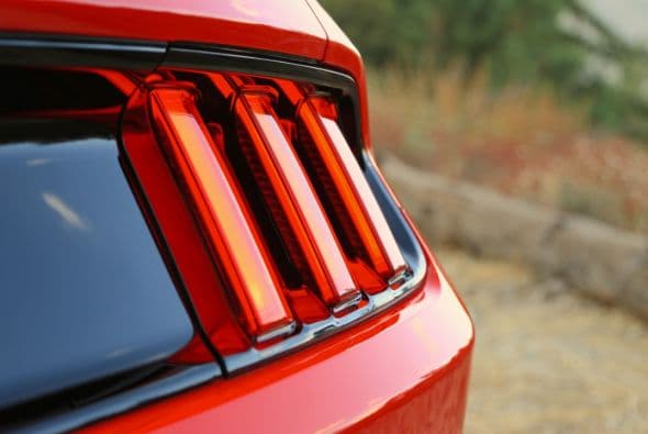 Los faros posteriores verticales ofrecen un diseño en 3 dimensiones.