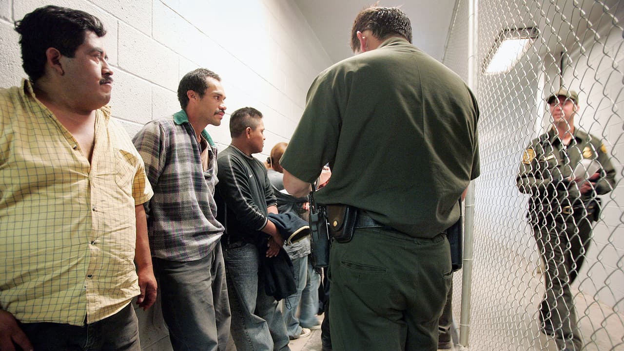 Redadas de inmigrantes, “crueles” pero legales