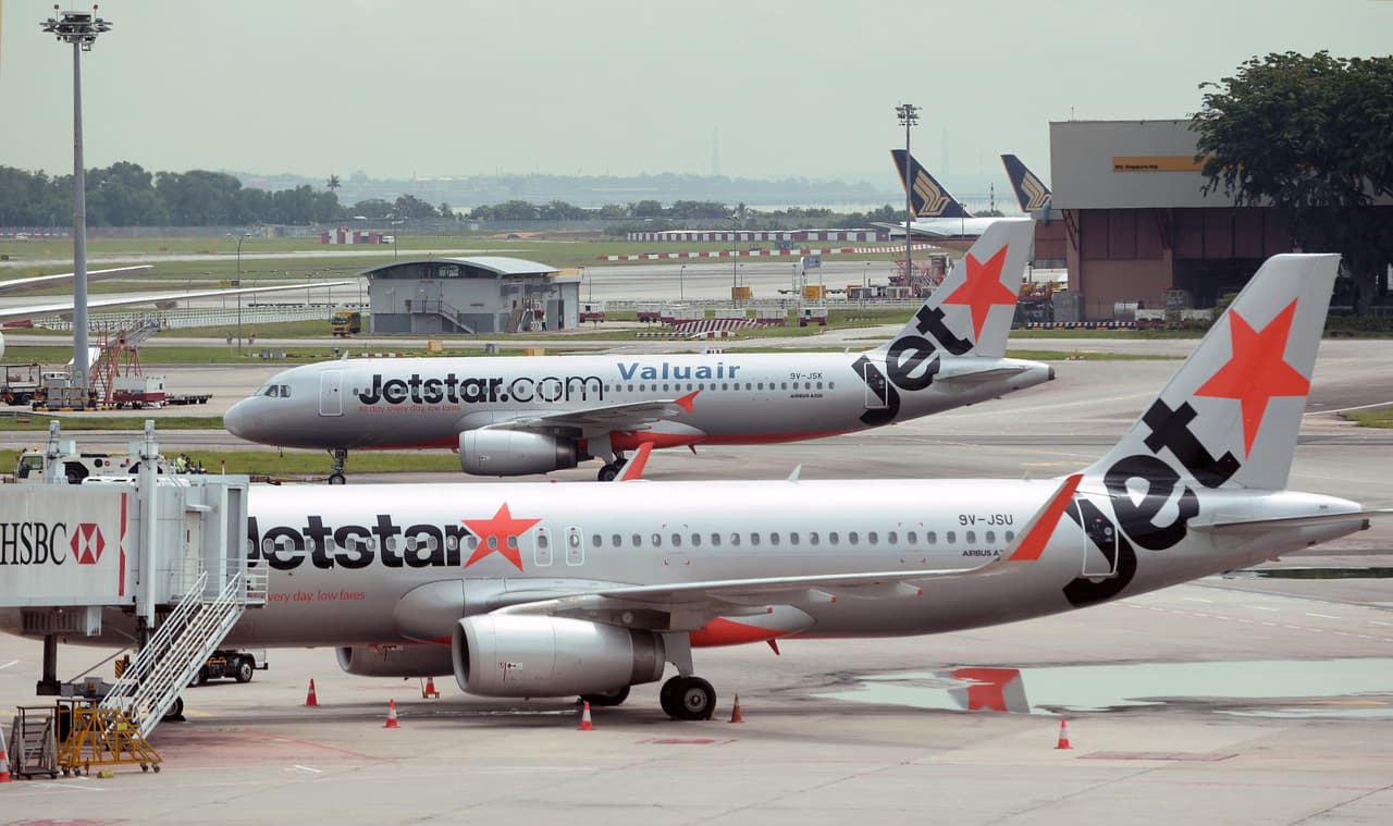 <b>Puesto 12: Jetstar Asia.</b> Es una aerolínea de bajo costo basa en SIngapur. Tiene una flota de 18 aviones que van a 30 destinos. OTP 84.13%.