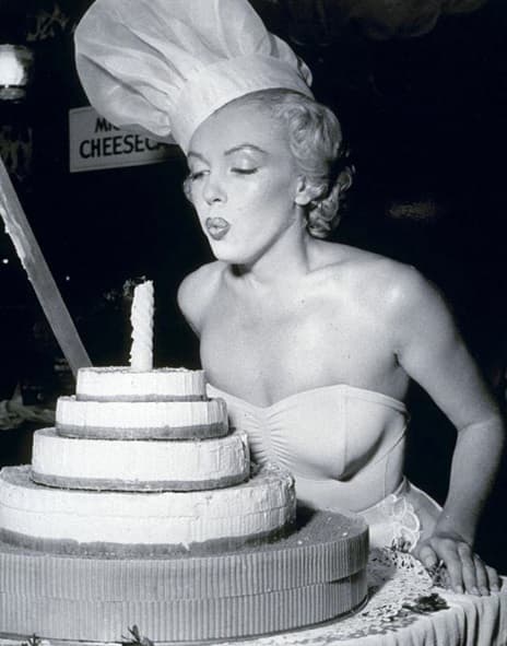 La afamada actriz de cine, y también cantante, cumpliría este 2 de junio 90 años. Hoy su legado está muy presente en nuevas generaciones y así lo muestran.