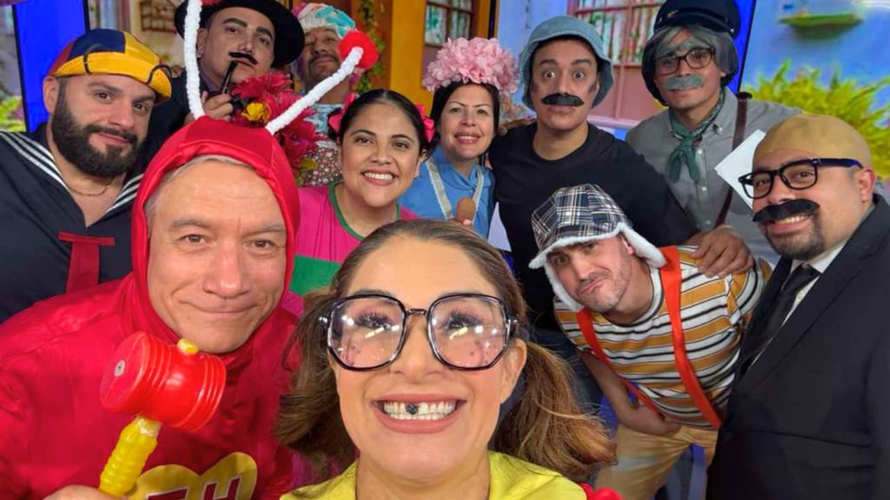 En tiempos tan difíciles y complejos, encontrar un momento para celebrar y sonreír, a pesar de todo,
<b>es algo que nos caracteriza a los hispanos. </b>
<br>Siempre hallamos lo que nos une, y esta vez fue El Chavo del 8, la serie con la que todos crecimos y que nos sigue sacando sonrisas.
<br>Como equipo, siempre encontraremos
<b> la excusa perfecta para abrazarnos, apoyarnos y seguir adelante juntos</b> 💛