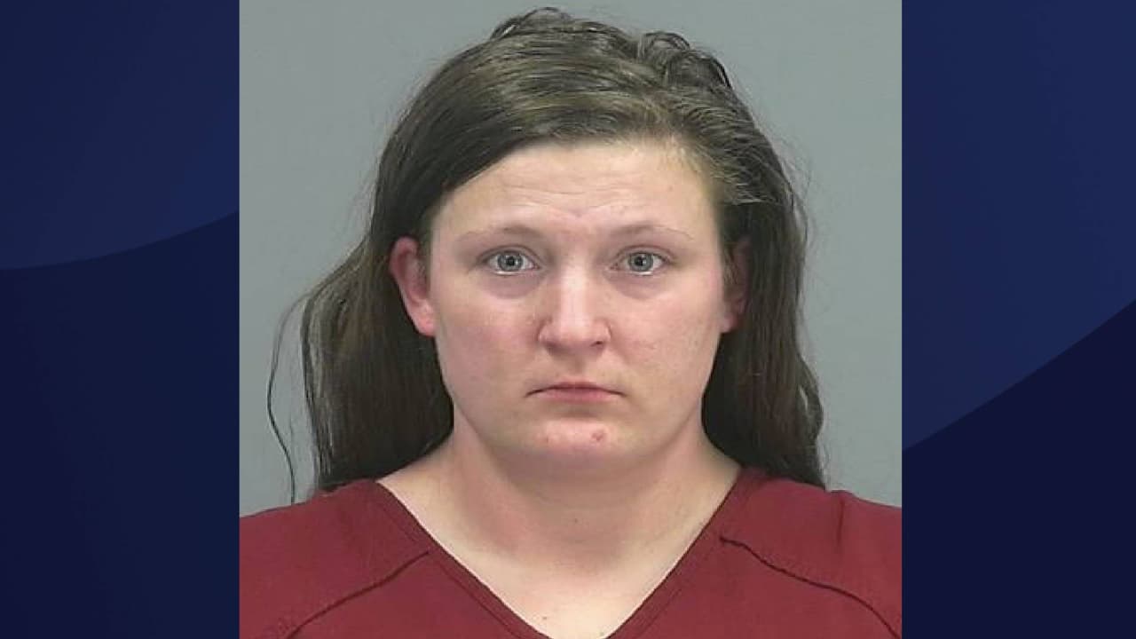 Acusan de asesinato a Erika Wahab: el cuerpo de su bebé Dominic “tenía un nivel masivo de fentanilo en la sangre”