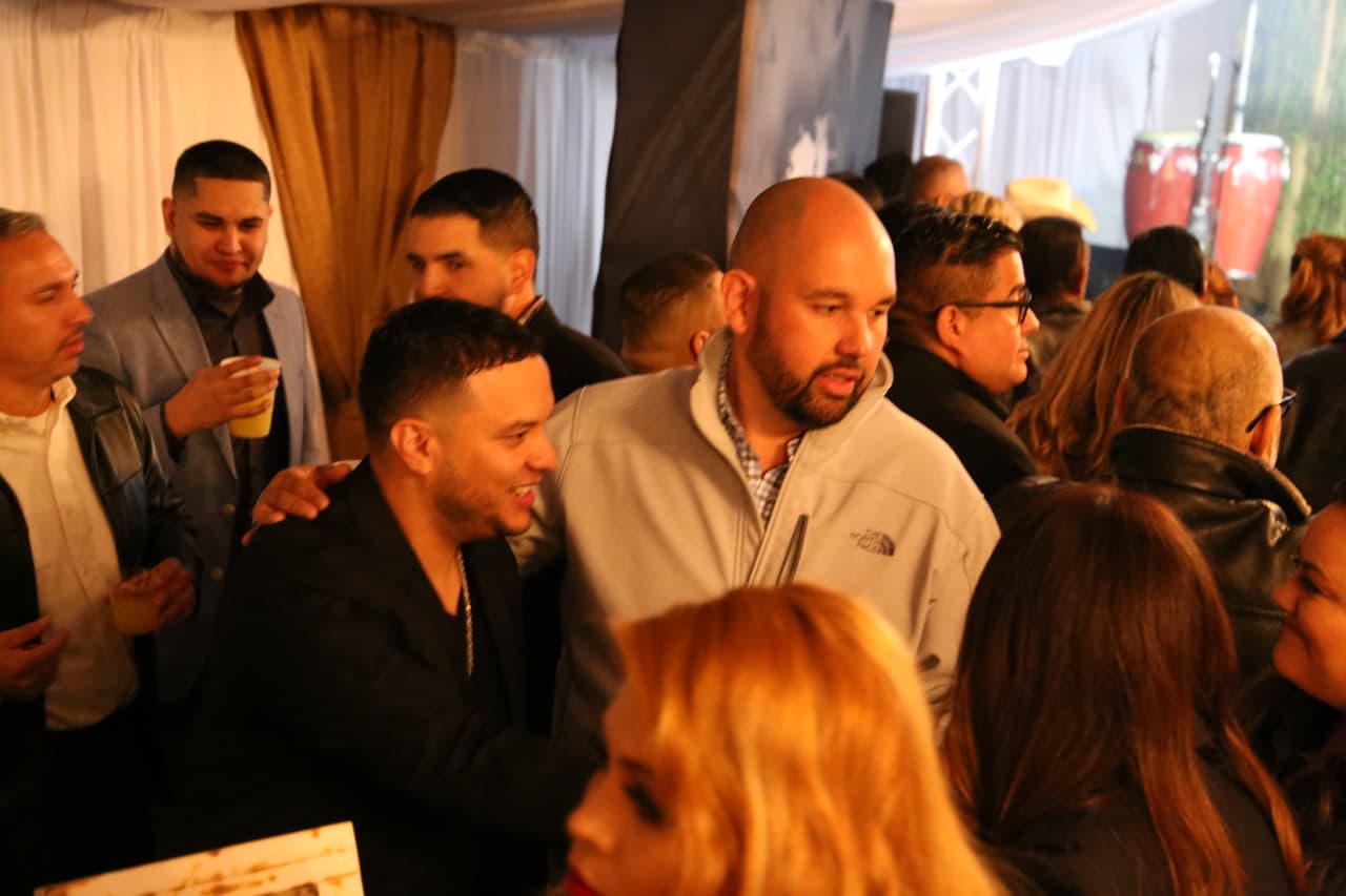 <b>Lorenzo Méndez</b> tampoco se quizo perder la presentación del disco de su expareja.