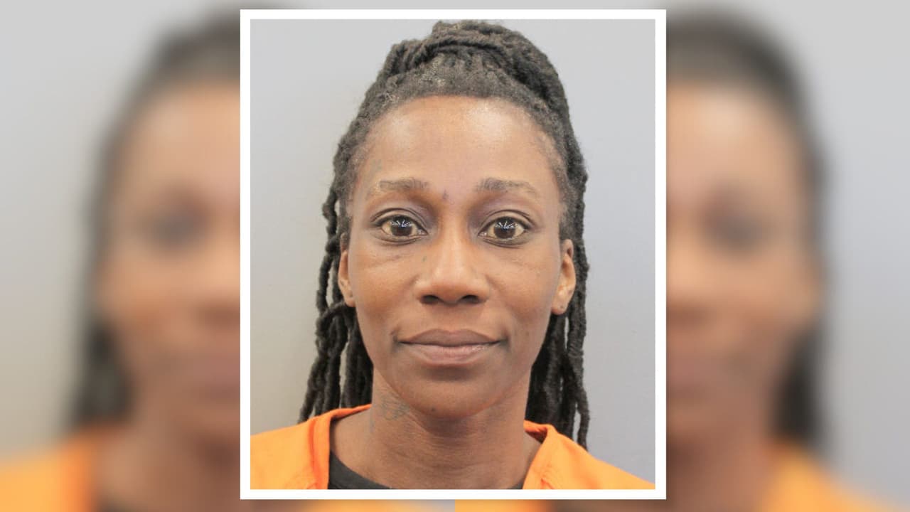 Se entrega a las autoridades la acusada de atropellar mortalmente a un motociclista y luego darse a la fuga