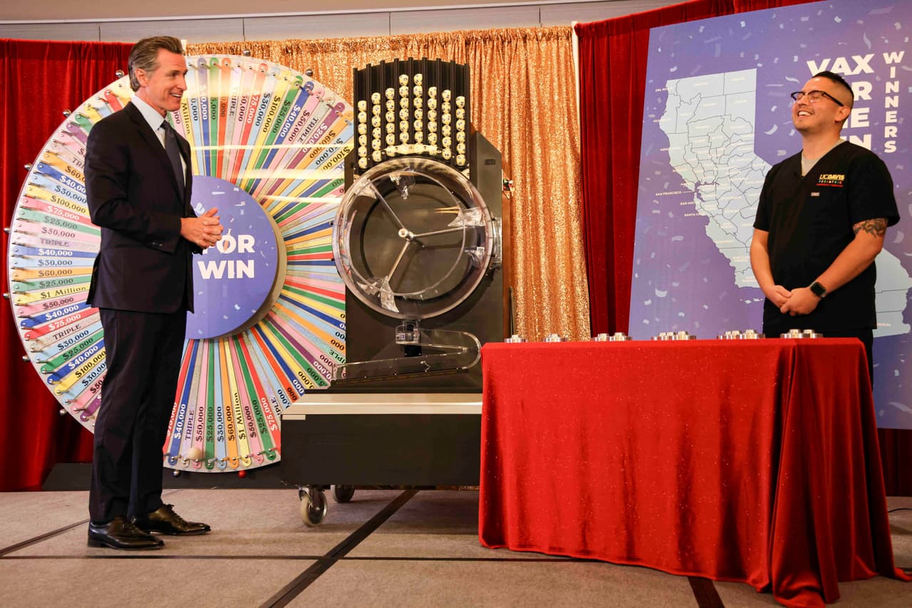 California premia con $50,000 a 15 personas vacunadas contra el covid-19 (y el 15 de junio dará el 'premio mayor') 