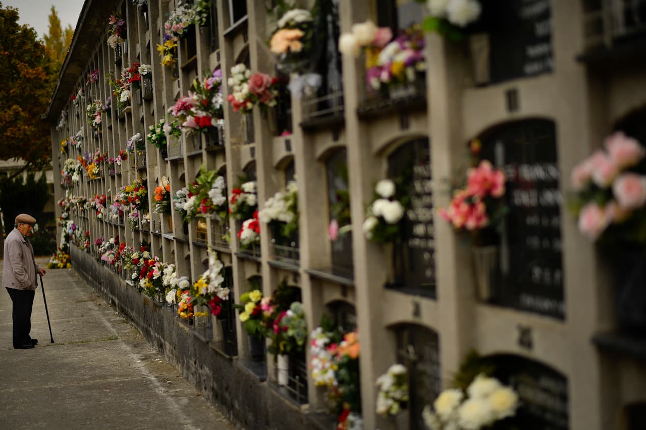 <b>España.</b> Cementerio estatal de Pamplona.