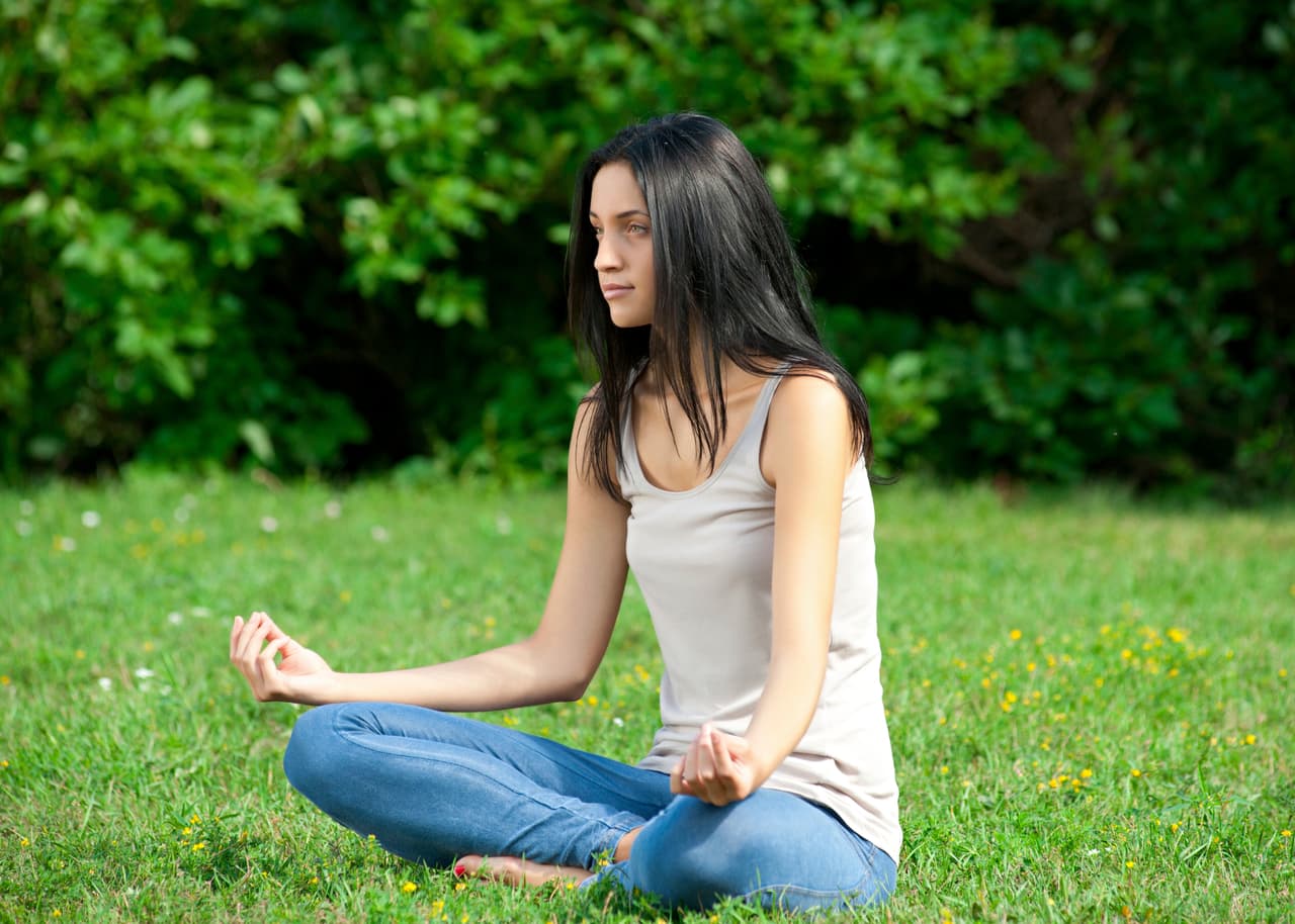 Con el efluvio del eclipse en tu signo librano todo es posible. Estás como una esponja o un imán que todo lo atrae, todo lo absorbe, tanto lo positivo, cómo lo negativo así que ¡mucho ojo!