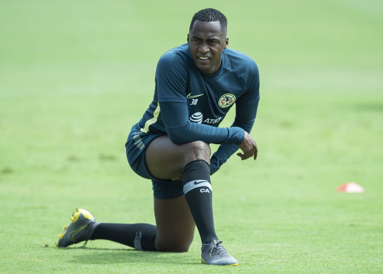 Renato Ibarra volvió entrenar con América en Coapa