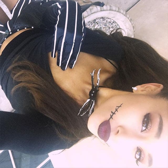 Tras el estreno del videoclip de su sencillo 'Focus', Ariana Grande se dispuso a celebrar.