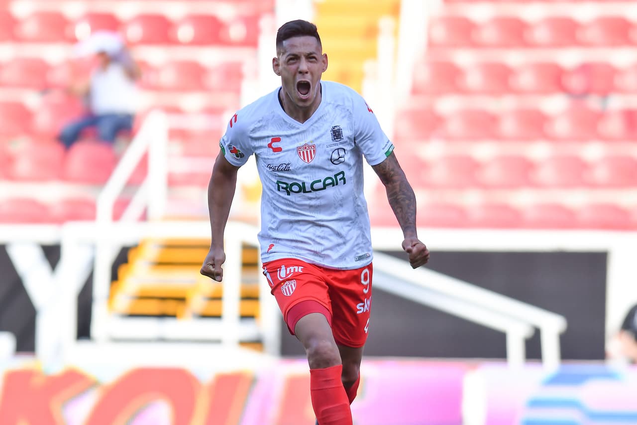 Mauro Quiroga 12 goles. El atacante argentino ha sorprendido en su torneo debut, ninguno de sus goles ha sido de penal.