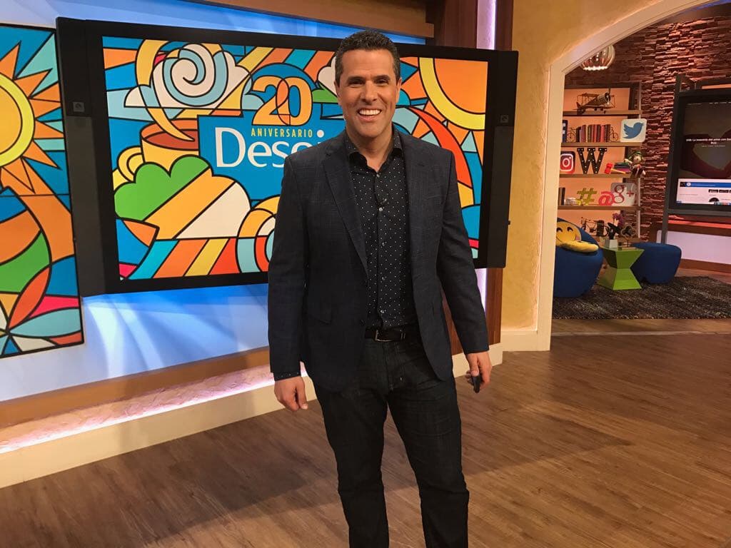 Marco Regil regresó lleno de buen humor, para estar en Despierta América como conductor invitado.