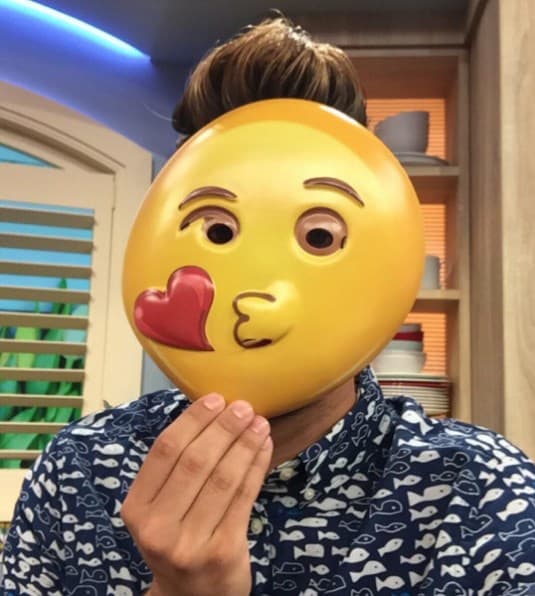 ¿Quién nos envía un besito? Hoy es el #NationalKissingDay