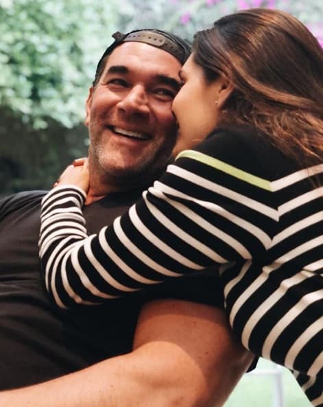 "Mis celos. Es que de repente, de repente se le sale a uno 
<b>el diablo</b>", dijo la intérprete de Silvita en 'Vecinos'.