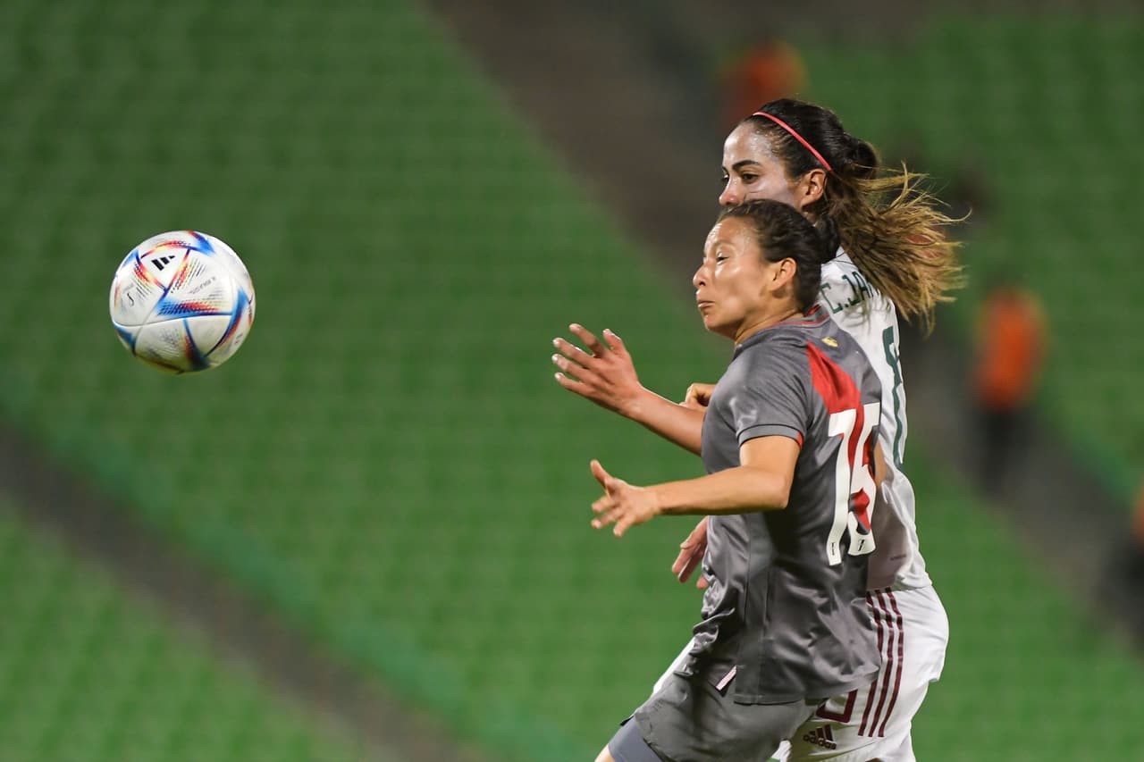 El Tricolor Femenil fue muy superior a Perú, a la que volverá a enfrentar el martes a puerta cerrada.