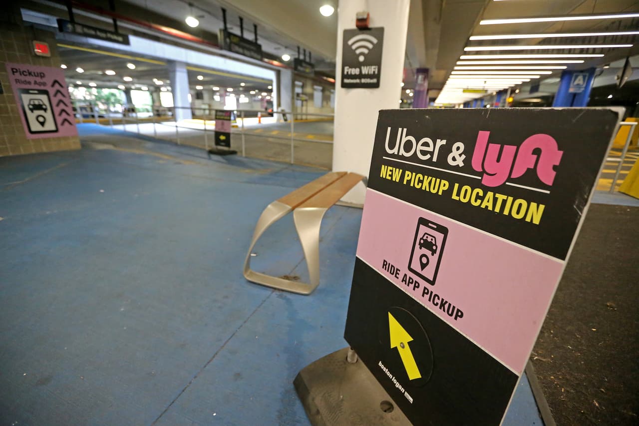 <b>Uber y Lyft: </b>Sin embargo, dicen que las mascarillas ya no son necesarias para los conductores y pasajeros fuera de la ciudad de Nueva York.
<br>