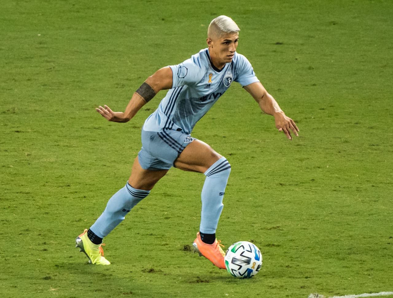 Alan Pulido se pierde la Semifinal ante Minnesota United