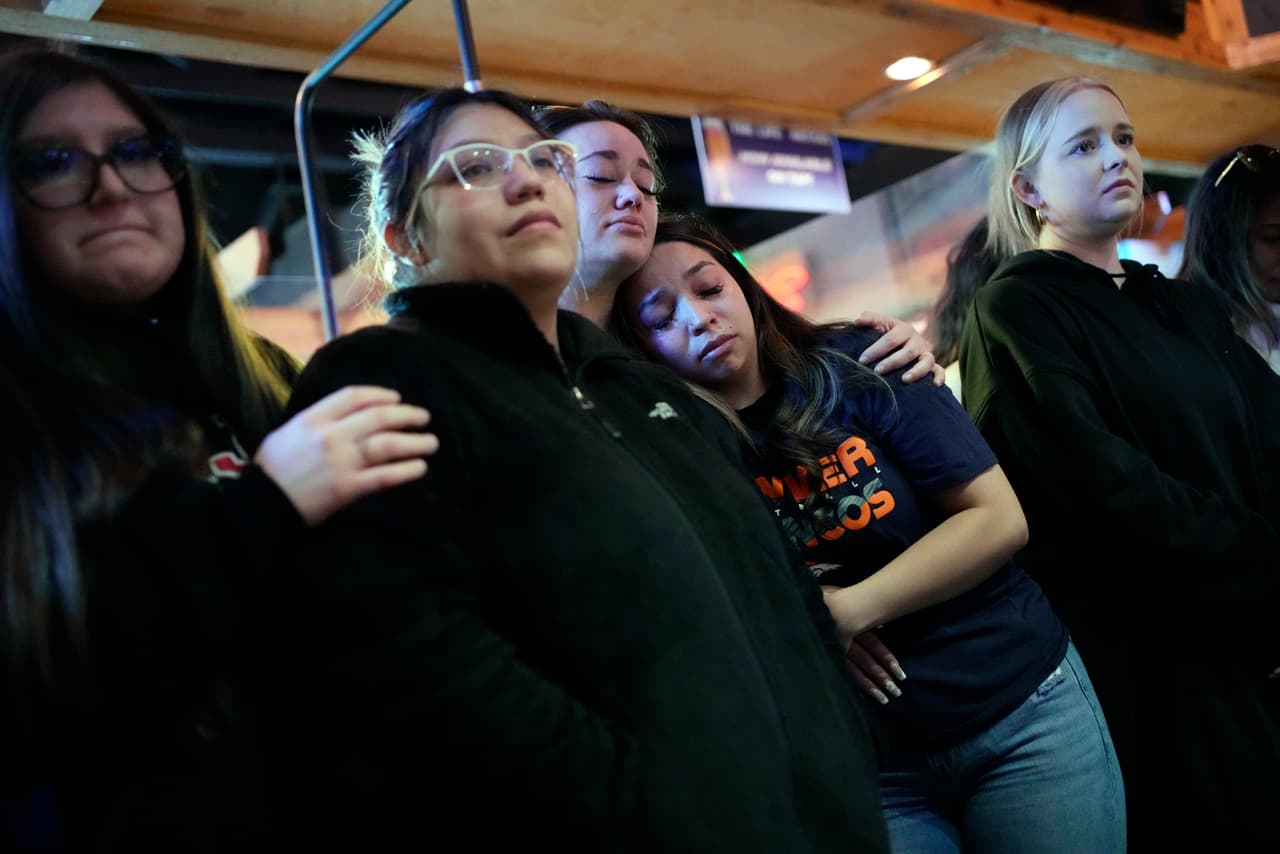 Otra víctima es 
<b>Jackson Zinn</b>, miembro del 
<b>equipo de golf y de 22 años</b>. Él era residente de Westminster, Colorado.