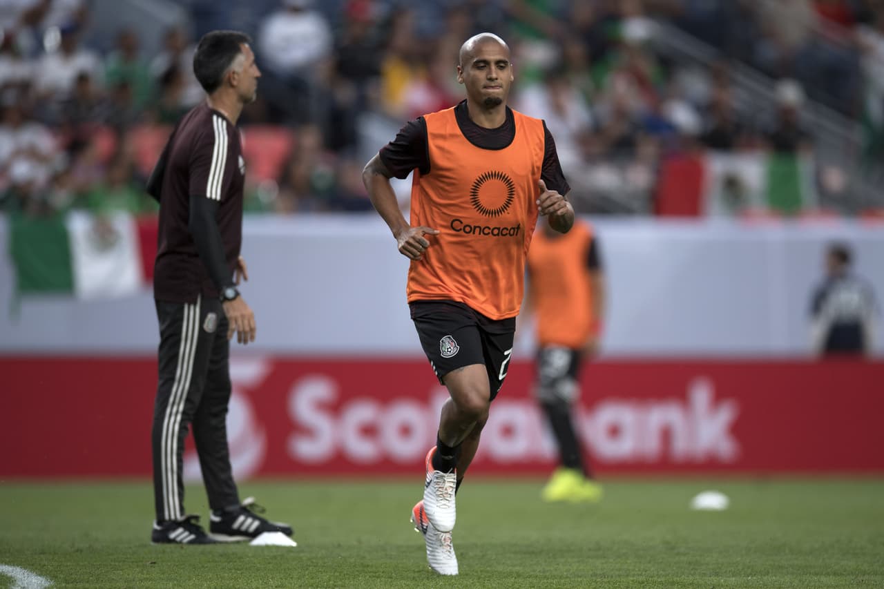 <b>Luis 'el Chaka' Rodríguez.</b> Igual que César Montes, el defensa de Tigres no logró recuperarse y ha regresado con su club para recuperarse.