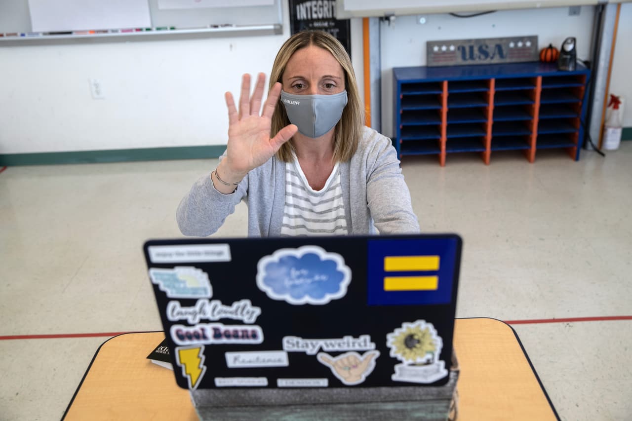 Preocupa el futuro de las clases online en Miami-Dade y Broward por posibles recortes en el presupuesto