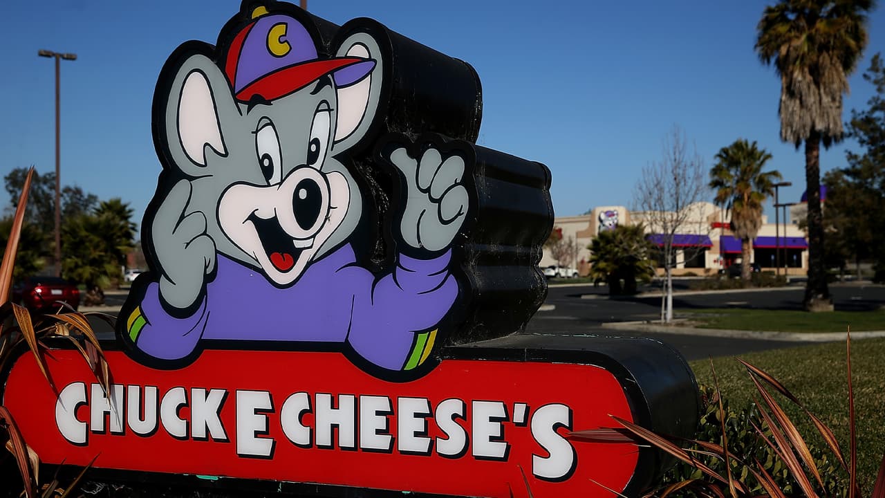 Chuck E. Cheese se declara en bancarrota como consecuencia de la pandemia del coronavirus