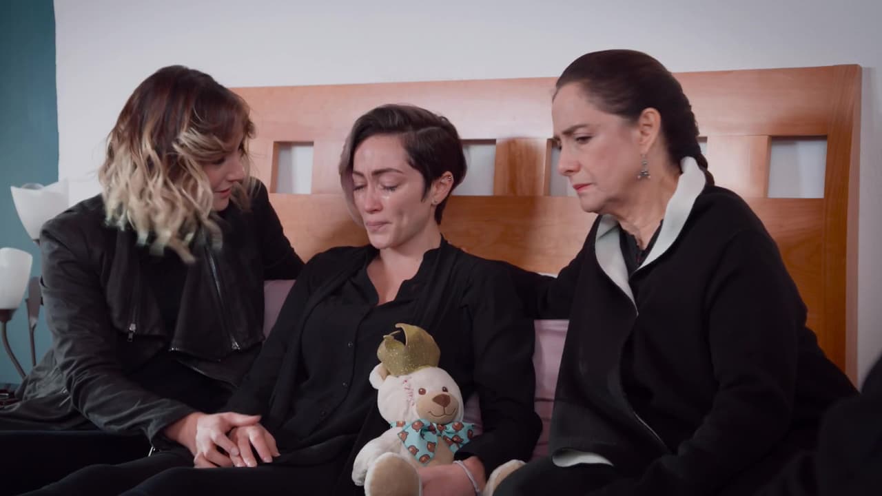 Aunque vivía un difícil momento, Daniela se empeñó en pedir la autopsia para Gabriel, pues él no tenía problemas del corazón. Además, Blanca regresó para apoyar a su hija.