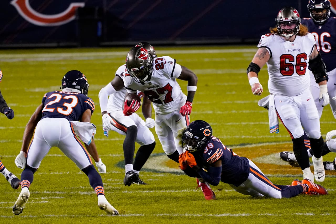 Tom Brady vuelve a perder la pelea frente a Nick Foles con un marcador de 19-20 en contra.