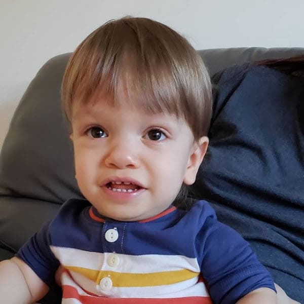 Esta es la foto más reciente de Sebastián, con la que podemos observar lo mucho que ha crecido. En enero de 2019 cumplirá tres años.