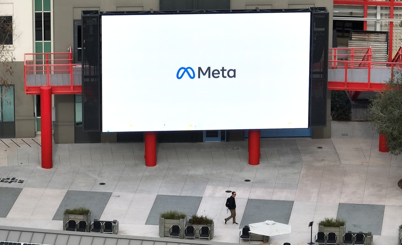 <h3 class="cms-H3-H3">¿Cuánto recibiré de indemnización?</h3>
<br>De acuerdo con el sitio, el pago 
<b>dependerá de cuántos usuarios presenten reclamos</b> válidos, y también, de cuánto tiempo fue usuario de Facebook durante el período reclamado. Si tienes más dudas visita la página de facebookuserprivacysettlement.com.