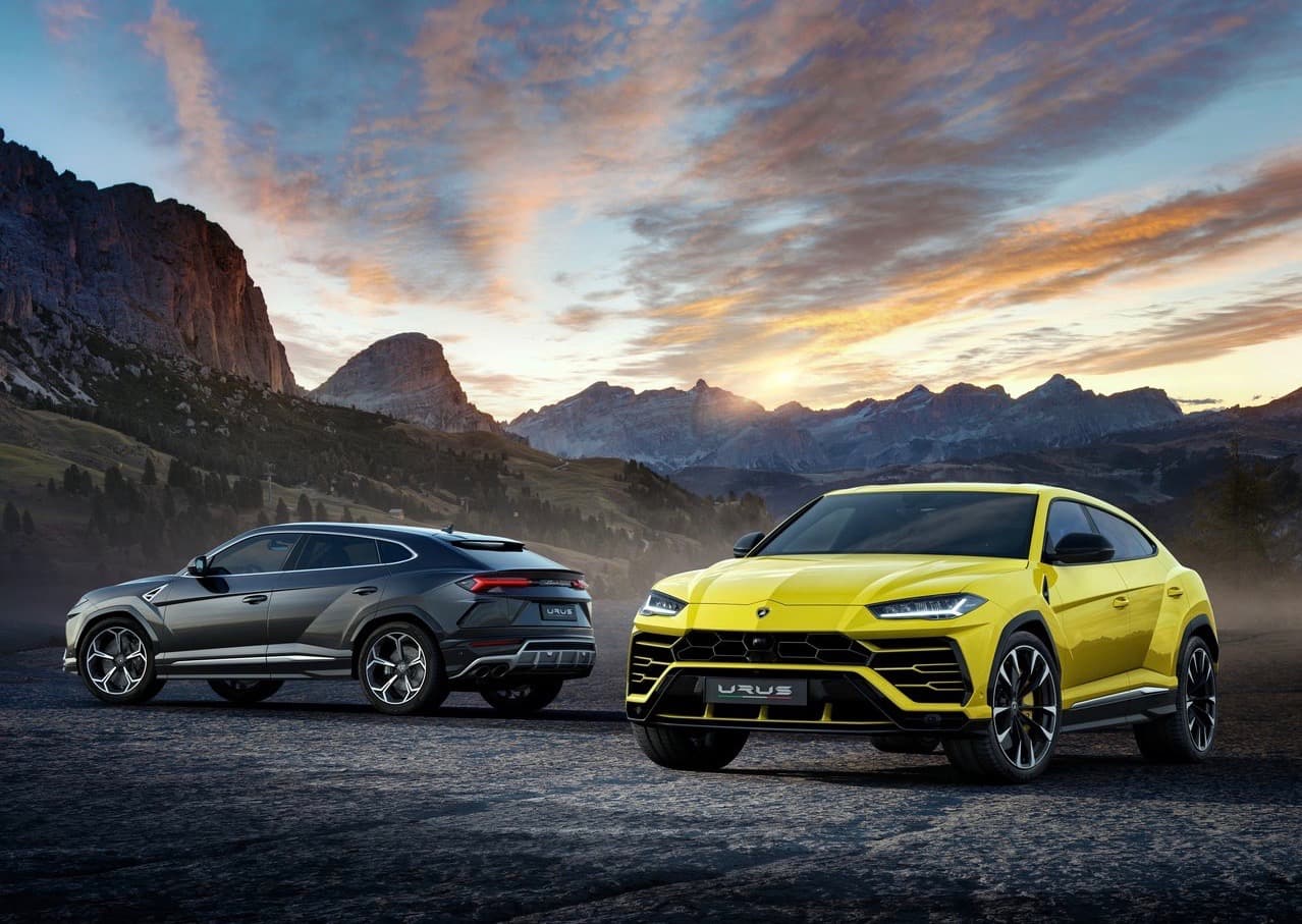 Tan portentosa potencia llega gracias al esfuerzo de un motor 
<b>V8 doble-turbo de 4.0 litros</b> de desplazamiento que desarrolla 
<b>650 caballos de fuerza y 626 lbs.-pie de torque</b>.