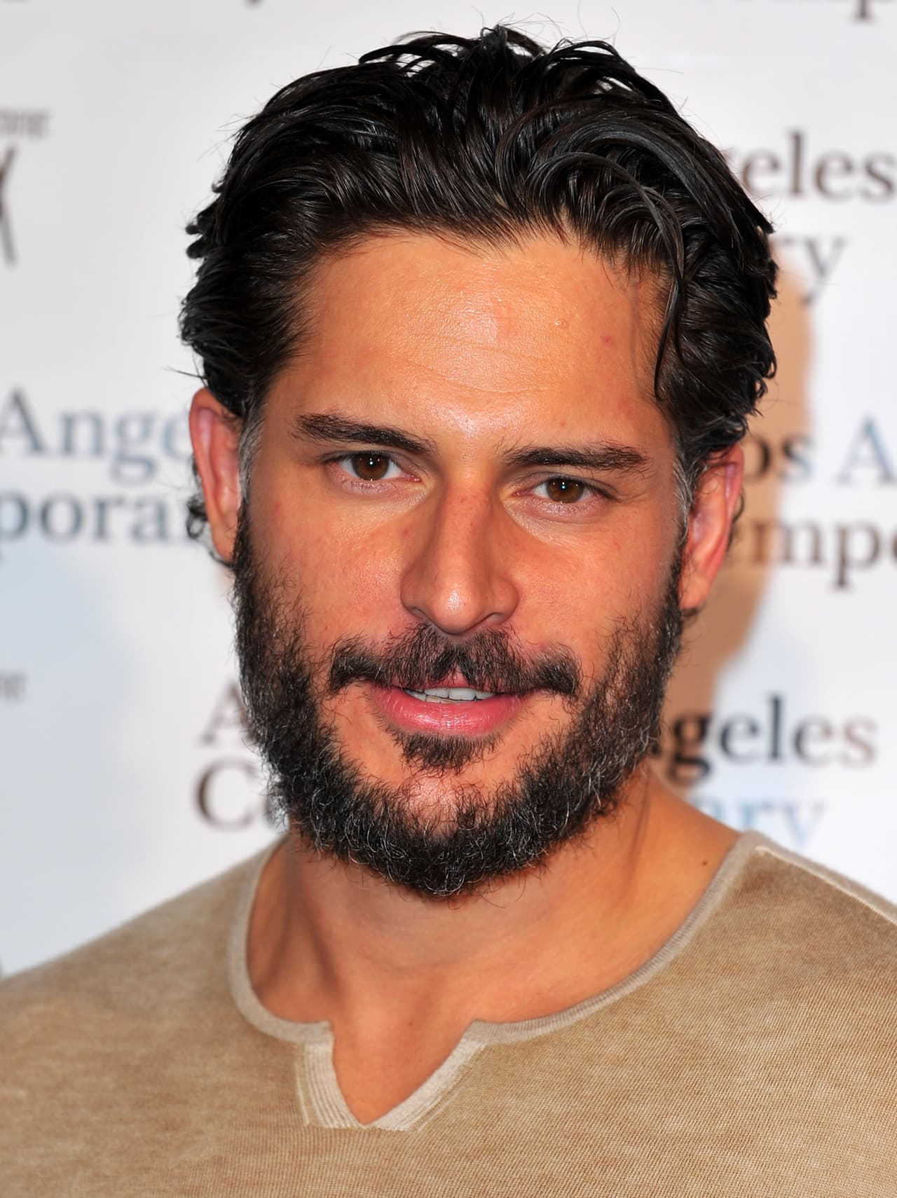 En enero de 2010 el actor comenzó a dejarse crecer el cabello.