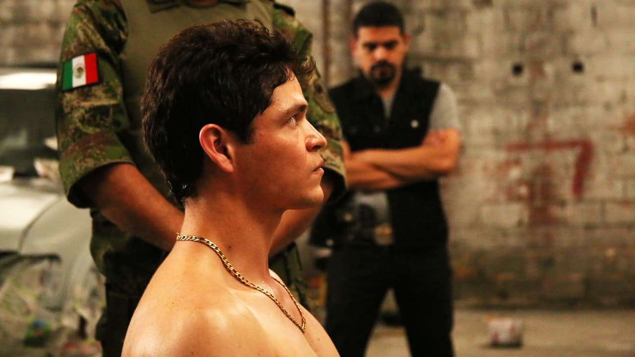 However, Joaquín Guzmán Loera implied that his boss’s paranoia would end up killing him. Besides, he offered him the spot he would leave vacant.