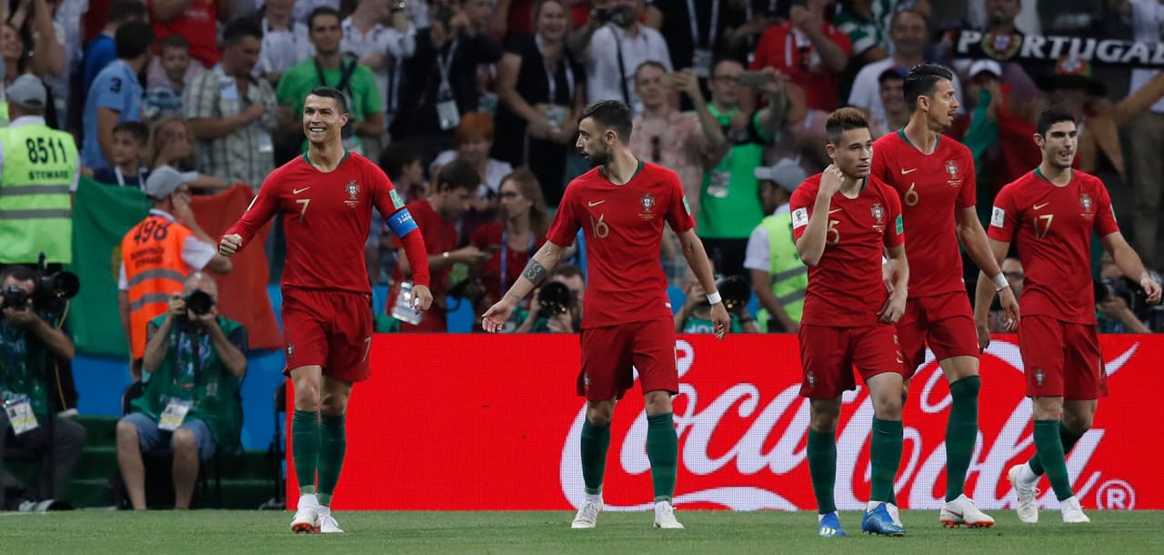 Este gol le dio calma, de manera momentánea al partido y a Portugal, aunque pronto los españoles regresaron y empataron 1-1, 20 minutos después para ser precisos.
