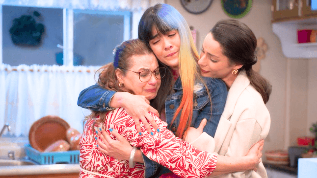 Nayeli espera un hijo de Hugo | Tan Cerca De Ti, Nace El Amor | Capítulo 61