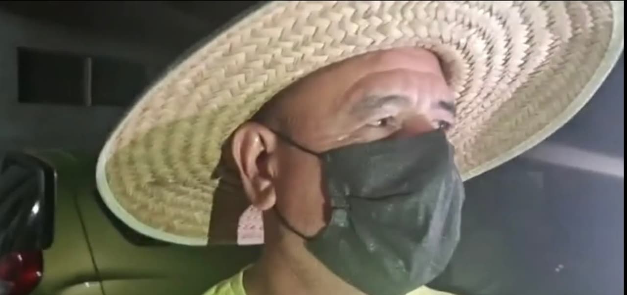 Tras dar aviso a la comunidad, pronto sus vecinos comenzaron a pensar que aquella madre estaba fingiendo
<b>y que en realidad había asesinado a su propio hijo</b>, por la desesperación que le provocaba su extrema pobreza.
<br>