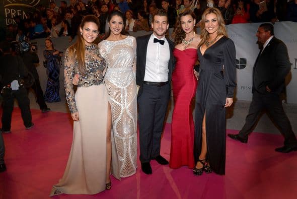 El equipo de Nuestra Belleza Latina y las participantes fueron invitados VIP a la fiesta más grande de la música latina. Las chicas, el jurado, conductores, reinas y ex participantes gozaron de una noche llena de estrellas y muchísima música.