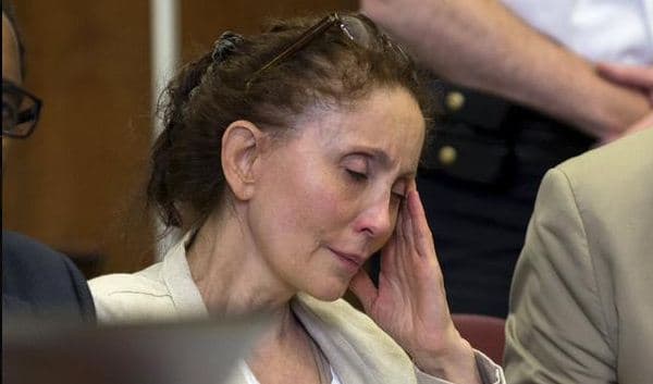 Encuentran muerta a mujer millonaria que mató a su hijo de 8 años en hotel de Nueva York