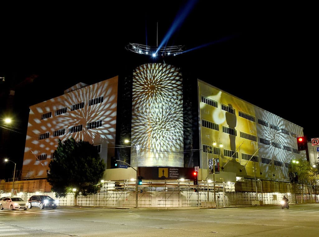 <b>Academy Museum of Motion Pictures</b>
<br>Contará con actividades al aire libre a las afueras de sus instalaciones desde las 10 a.m. hasta las 5 pm.
<br>
<br>
<b>Dirección</b>: 6067 Wilshire Blvd., Los Ángeles. Teléfono: 323-930-3000 o academymuseum.org.