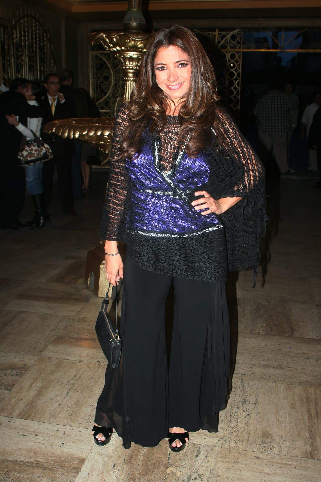 'Quítame ese hombre' es, sin duda, uno de los más grandes éxitos en la carrera de Pilar Montenegro, pero fue interpretada originalmente por la cantante Yolandita Monge.