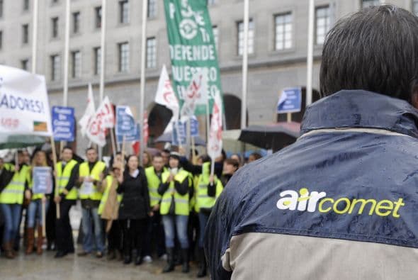 La empresa ya no siguió brindando servicios a sus clientes.
