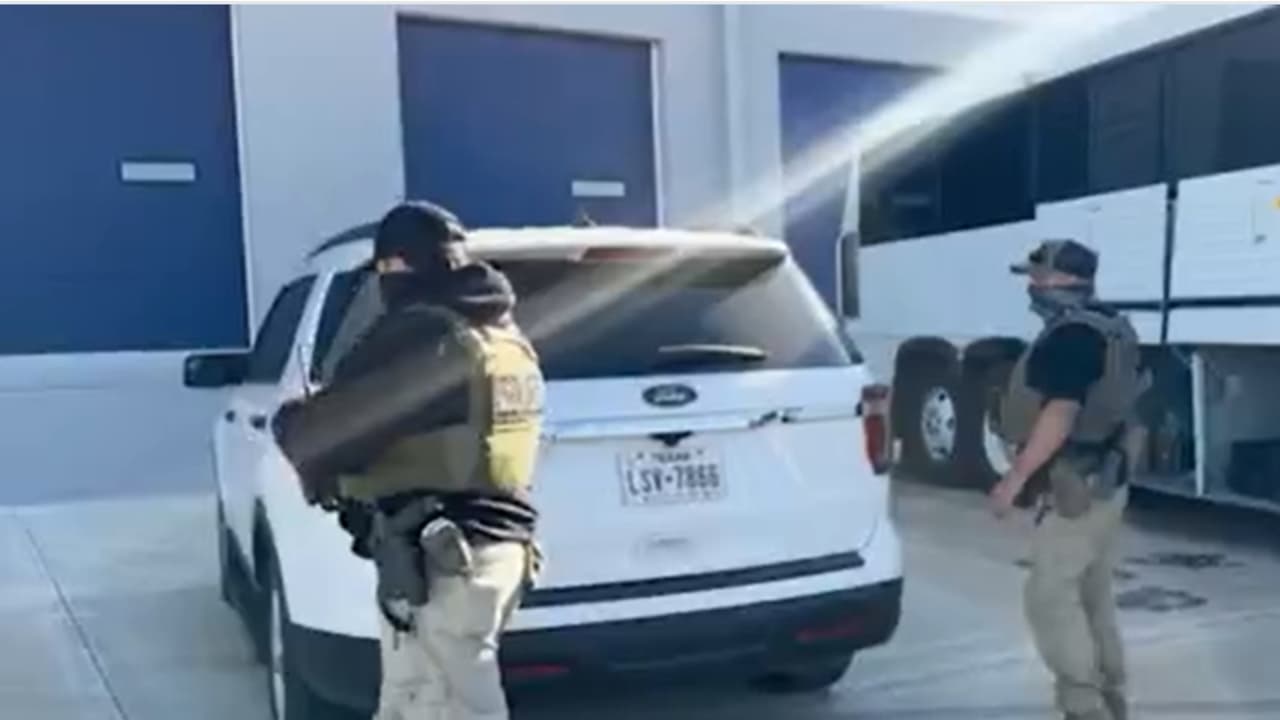Redadas de ICE en Austin: ¿pueden los agentes migratorios realizar arrestos en una propiedad privada?