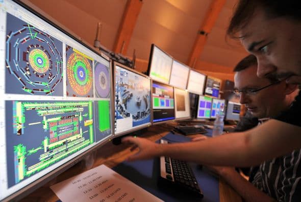 Dos equipos internacionales de físicos desvelaron su existencia el 4 de julio después de los experimentos en el Gran Colisionador de Hadrones (LHC), el acelerador de partículas más potente del mundo, en la Organización Europea para la Investigación Nuclear (Cern), cerca de Ginebra. Conoce los otros descubrimientos más importantes del año, según Science
