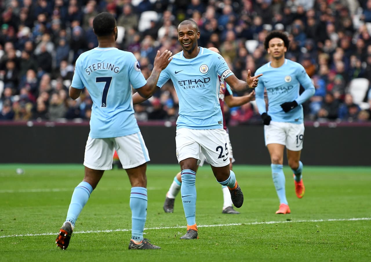 Llegó solo al área y de pierna derecha venció a la defensa de los Hammers para el 4-1 definitivo.